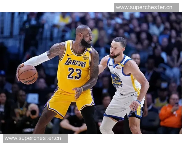 詹姆斯是库里和勇士的统治者！在湖人对勇士18胜9负！
